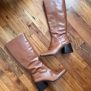 Vince Camuto knee high boots / leather heeled boots / Vince Camuto boots
